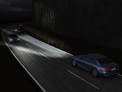 Επιτρέπεται η προειδοποίηση των οδηγών με φώτα για μπλόκο της αστυνομίας!